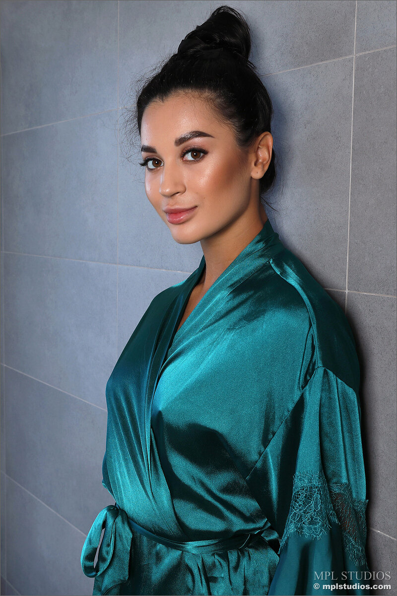 Диана, 33 года, 0 размер груди